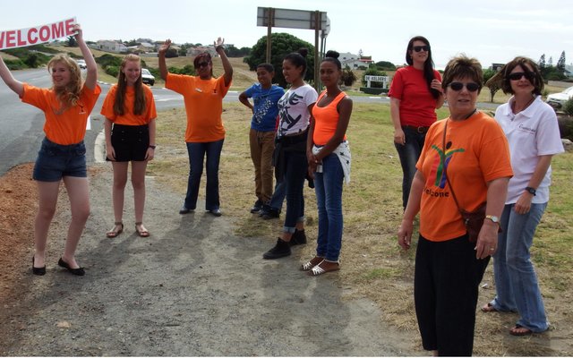 Gansbaai se Vriendelikheid 2